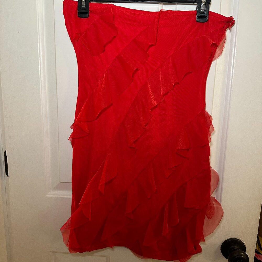 Nwt Boutique Ruffle Strapless Mini Dress